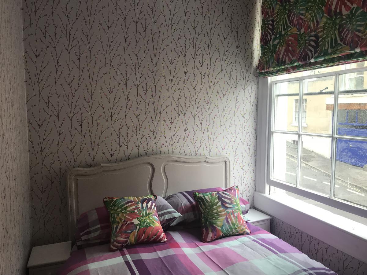 Central City Pad One Bedroom Plus Double Sofabed Bath Eksteriør bilde